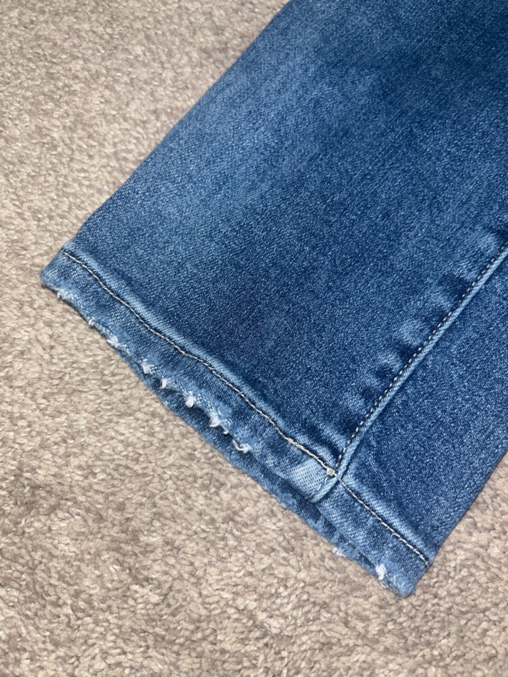 High-Rise cropped Straight Leg Denim Jeans - Faded Blue - Picture 4 of 8